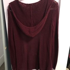 American Eagle lightweight red sweater with hood